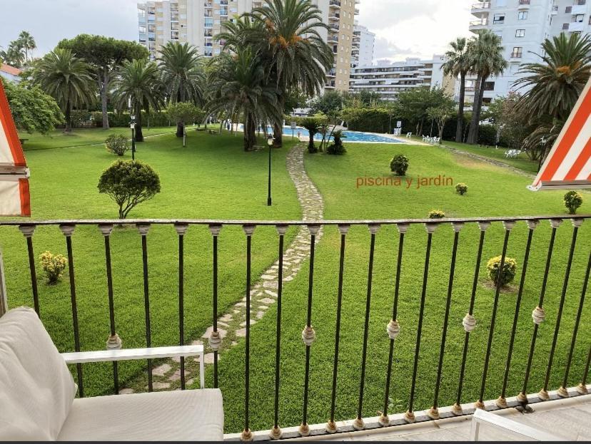 Apartamento Los Carmenes, Playa De Gandia Exterior foto